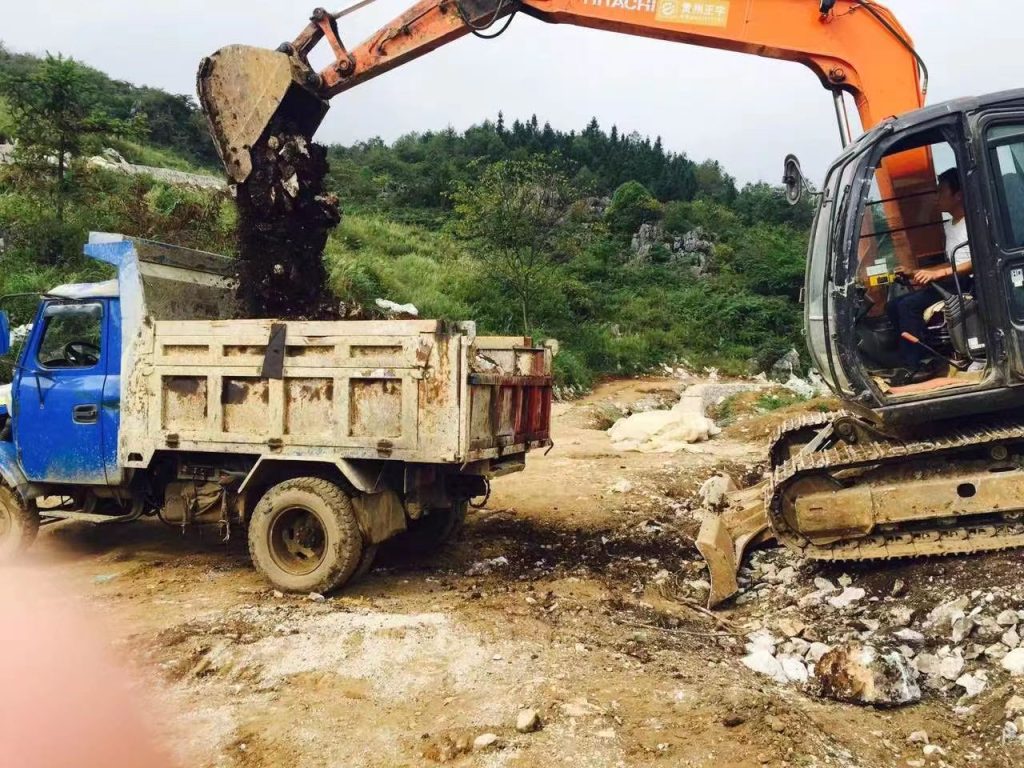 为什么背帐修建的整治项目道路，百姓受益了，但结账时傻眼了